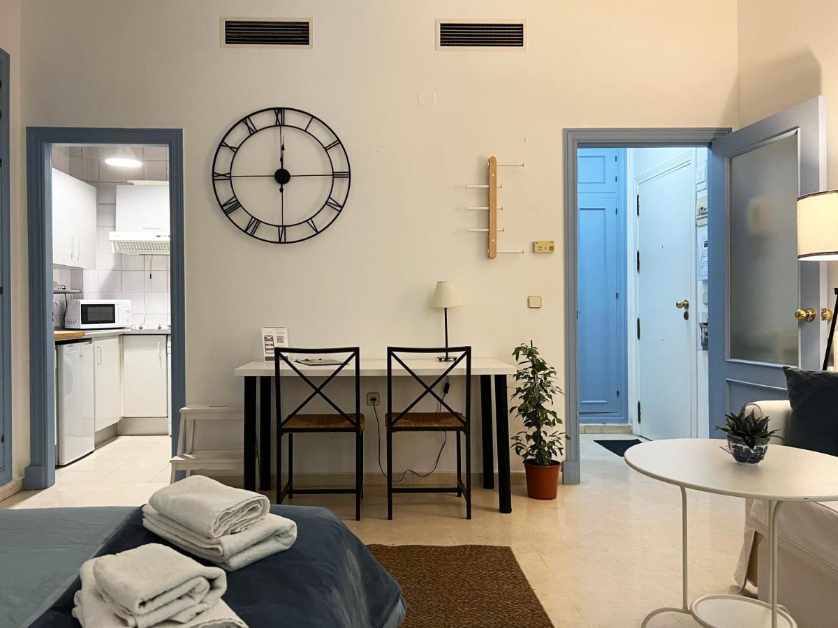 Estudio Suite San Vicente - Aloha Sevilla Luaran gambar
